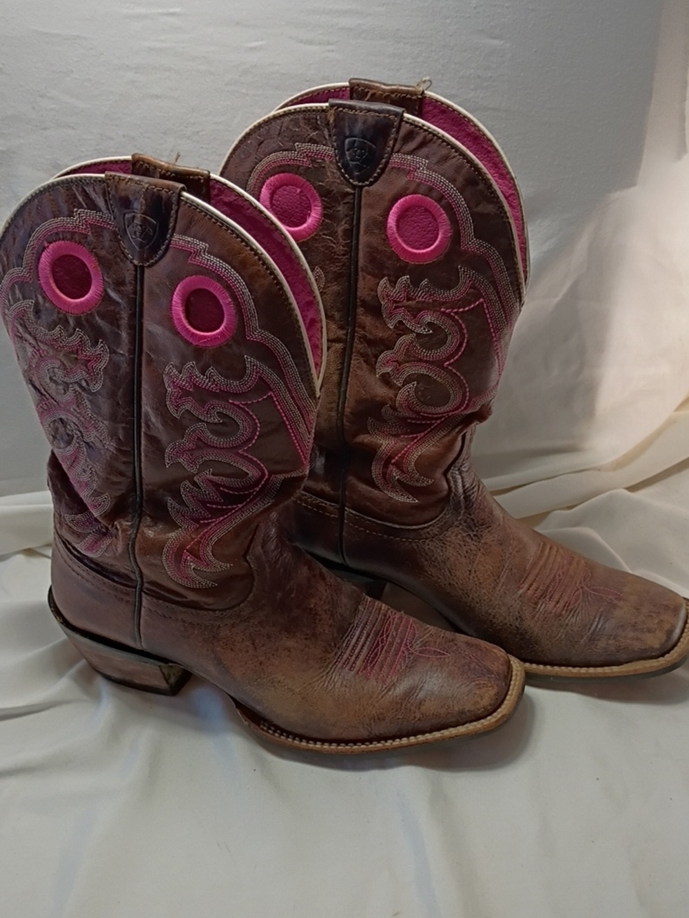 Ariat Brown Leather Western Boots with Pink Detail Stitching Women's Size 10B